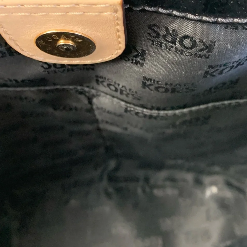 Michael Kors approximate measurements
